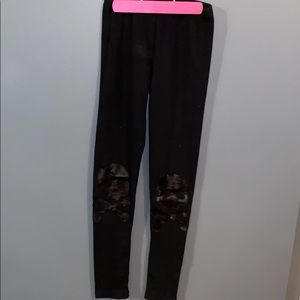 Black Leggings with Skulls on Knees